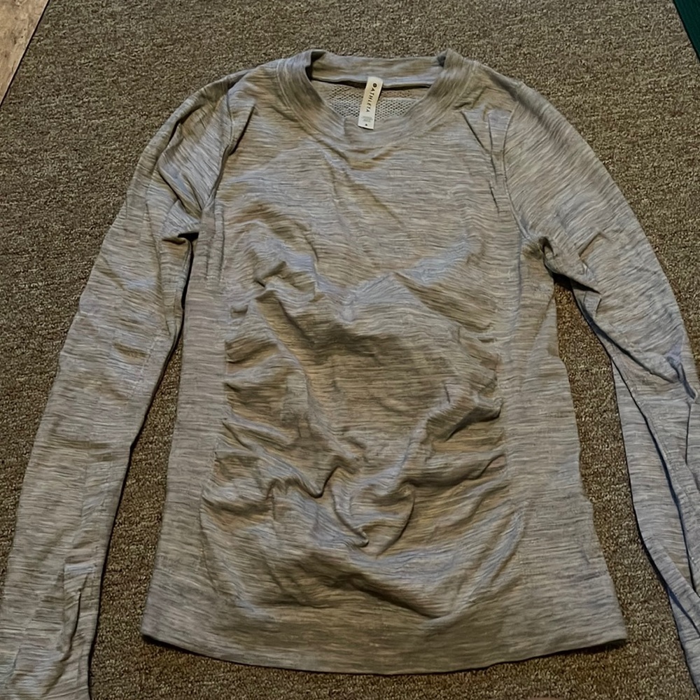 Athleta running top